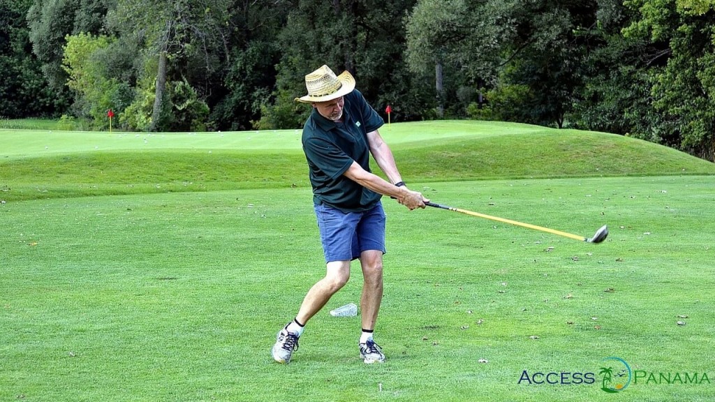 Looking to golf in Panama? Golf is one activity that is gaining much popularity and Panama is on its way to becoming a world-class golf destination.