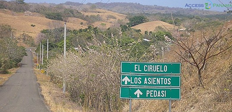 Signs showing cities in Panama